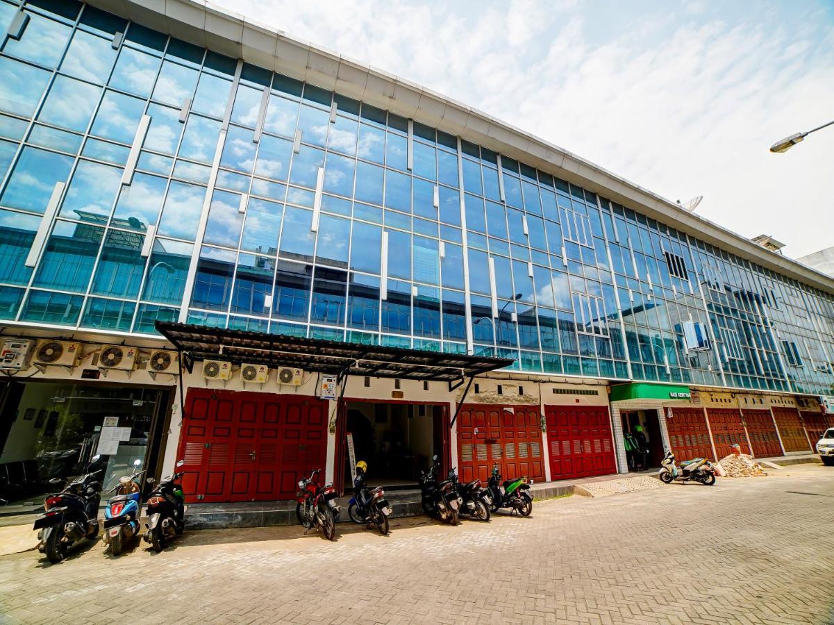 Oyo 91211 Mega Comfort Guest House Medan Exterior foto